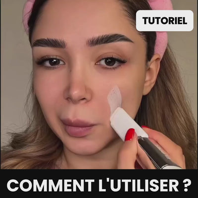 Fond de teint intelligent avec pinceau  integré